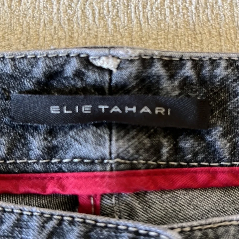 Elie TAHARI Jeans  Size 6 (Tag Missing)  See Measurements Below  EUC - Picture 4 of 9